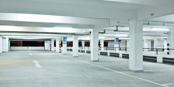 Comprar / Vender Dúplex y Áticos en Mataró · con Garaje / Parking
