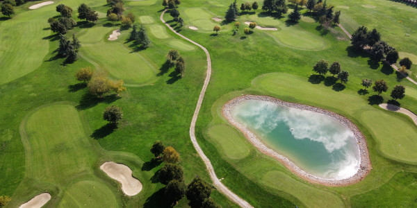 Comprar / Vender Solares, Terrenos y Parcelas Urbanizables en Mataró · en campos de golf