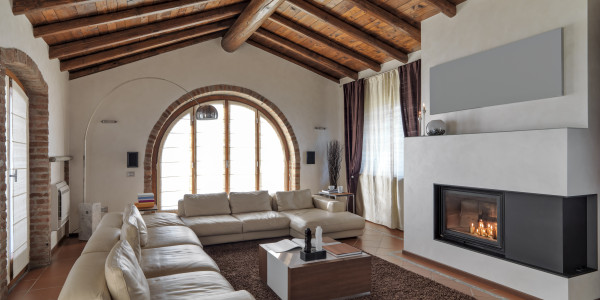 Compraventa de Inmuebles en Mataró · Casas de Montaña